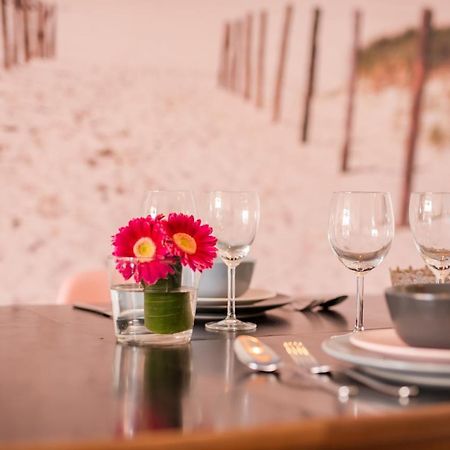 Beach Haven: Anna's Seaside Retreat Katwijk aan Zee Exterior photo