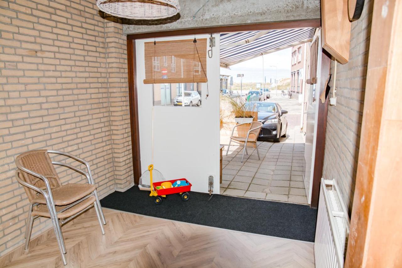Beach Haven: Anna's Seaside Retreat Katwijk aan Zee Exterior photo